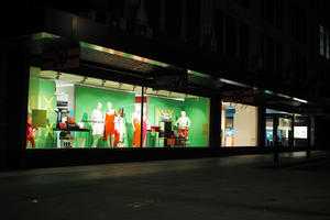 artificial lighting, England, eye level view, London, mannequin, night, outdoor lighting, retail, shop, street, The United Kingdom