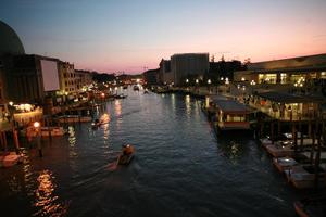 artificial lighting, boat, building, canal, elevated, Italia , night, Veneto, Venice