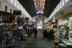 artificial lighting, Chania, day, diffuse, diffused light, eye level view, Greece, Iraklion (Crete), market, stall