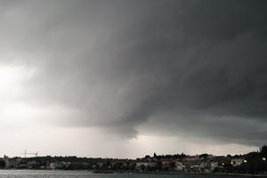 autumn, Croatia, dark, diffuse, diffused light, evening, eye level view, natural light, open space, overcast, overcast, sky, storm